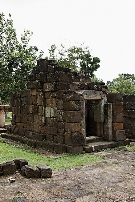 Prasat Sa Kamphaeng Noi-032